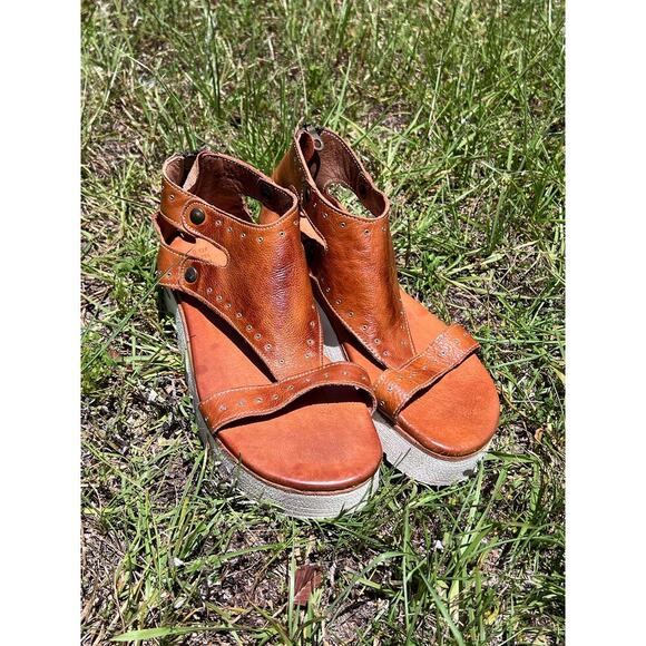 Bed Stu Soni Distressed Leather Zip Up Soni Platform Gladiator Sandal Size 9. - Picture 11 of 17